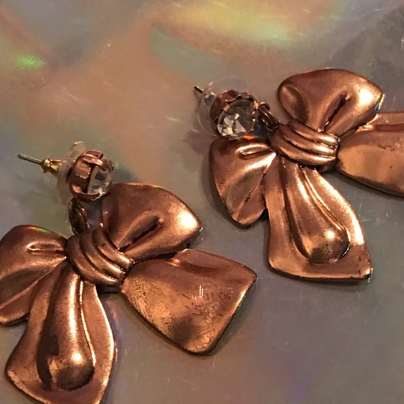 Betsey Johnson copper bow earrings vintage crystal